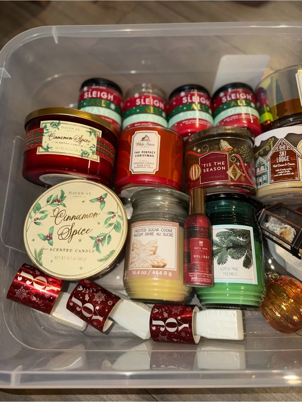 Assorted Holiday Candle/Wallflower Lot - 95% Bath & Body Works